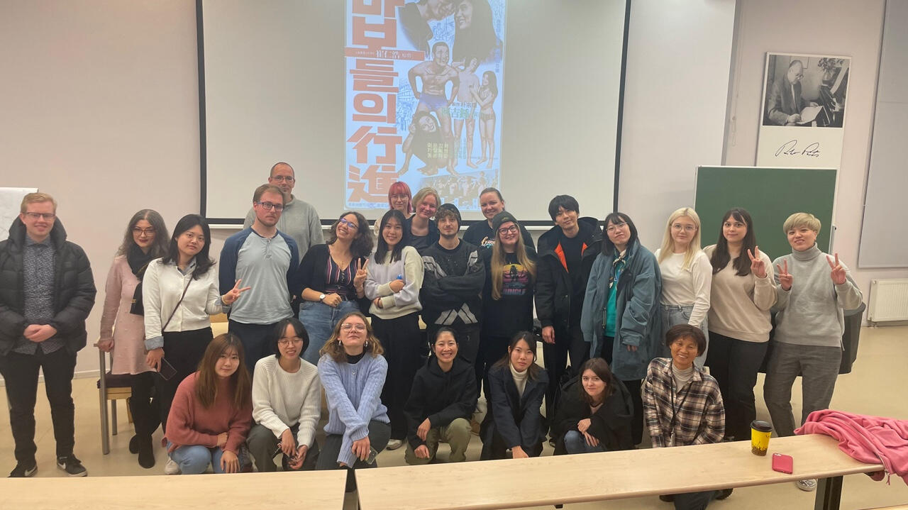 영화 밤 #1 (바보들의 행진)